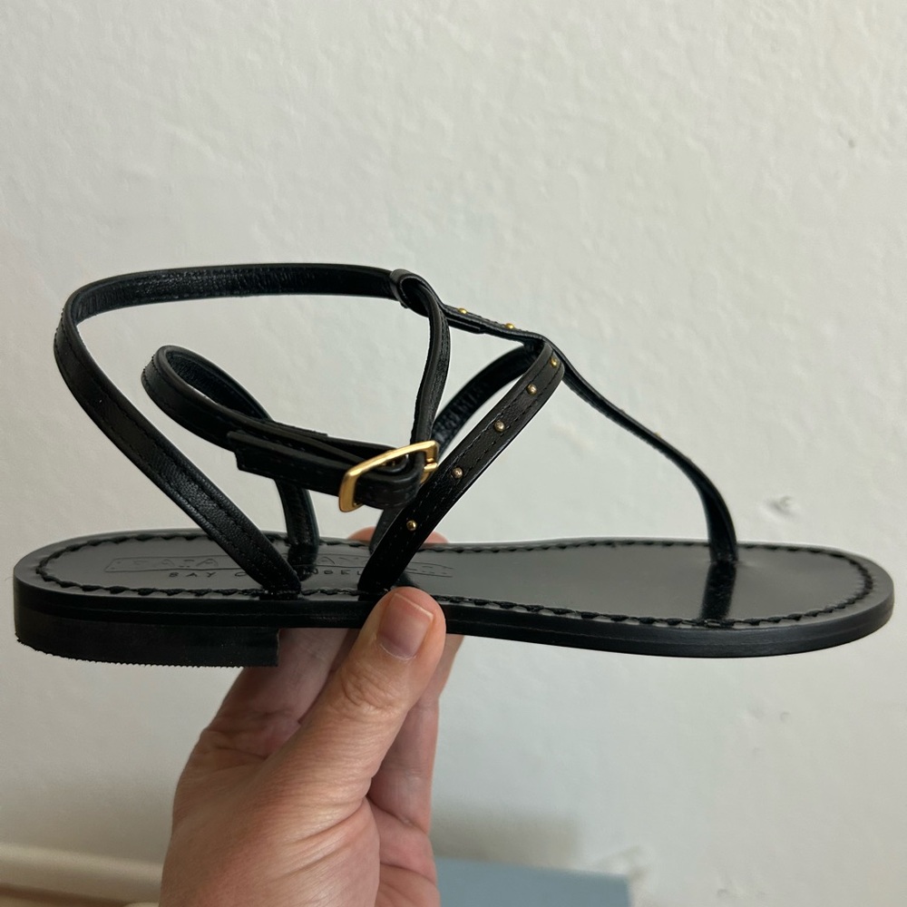 Strappy flat Black Sandals / Bay of Angels